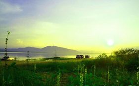 Lake Scene Resort